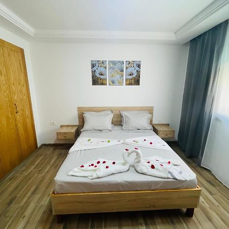 Luxus-Apartment Mit Poolblick ケリビア エクステリア 写真